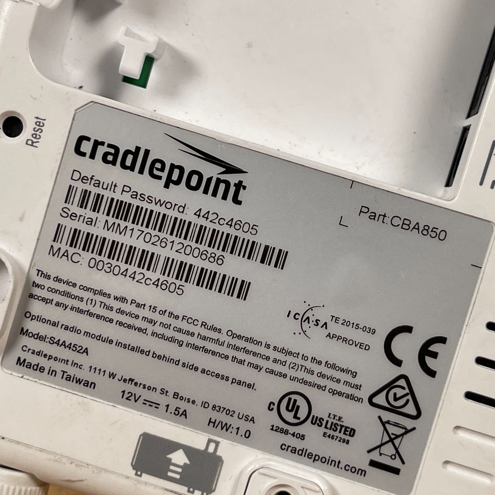 Cradlepoint S4A452A White Wireless 4G LTE Cellular Router CAT6 CBA850 w ...