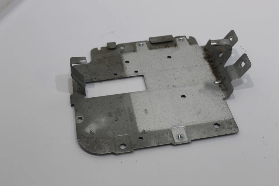VW Tiguan 5N support de montage pour amplificateur de son 3C0919935A - Photo 3/4