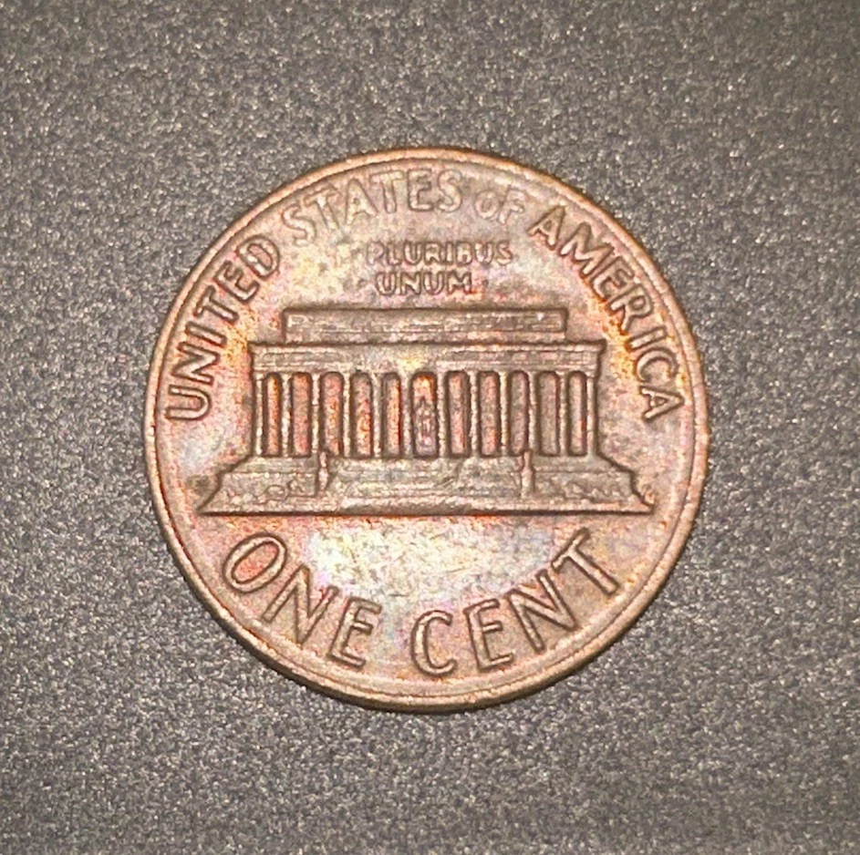 1972-D Lincoln Memorial Penny Cent Coin, Error -  L In Liberty Not Printed   - Image 4 of 4