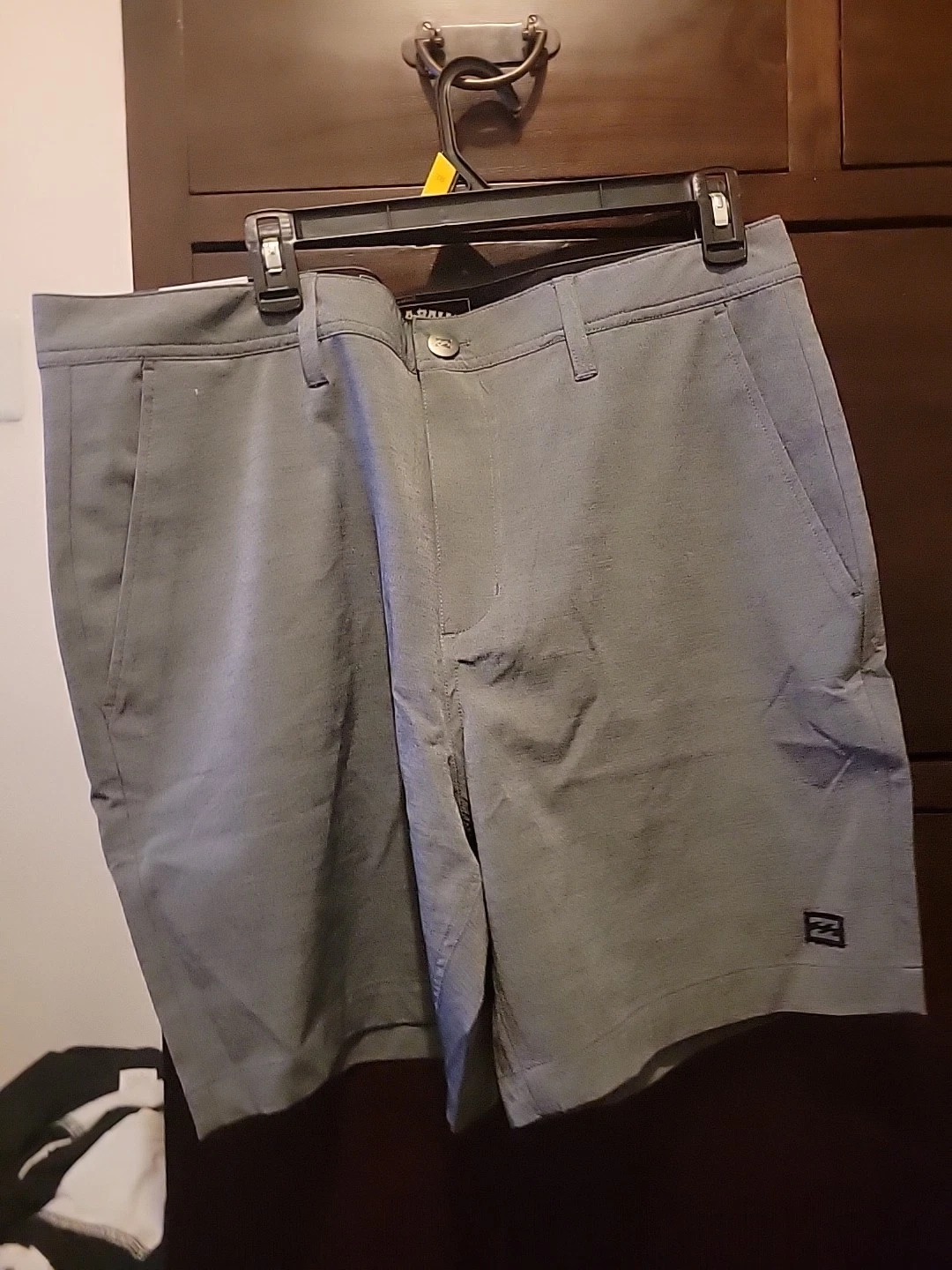 Billabong Hybrid Shorts Mens Size 36 Gray Quick Dry Submersibles Surf Swim