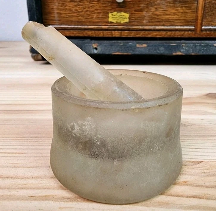 Vintage Frosted Glass Mortar & Pestle Apothecary Pharmacy Lab Grinder