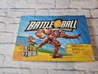 Milton Bradley BATTLE BALL The Future Of Football Board Game-Vintage-99% Complet