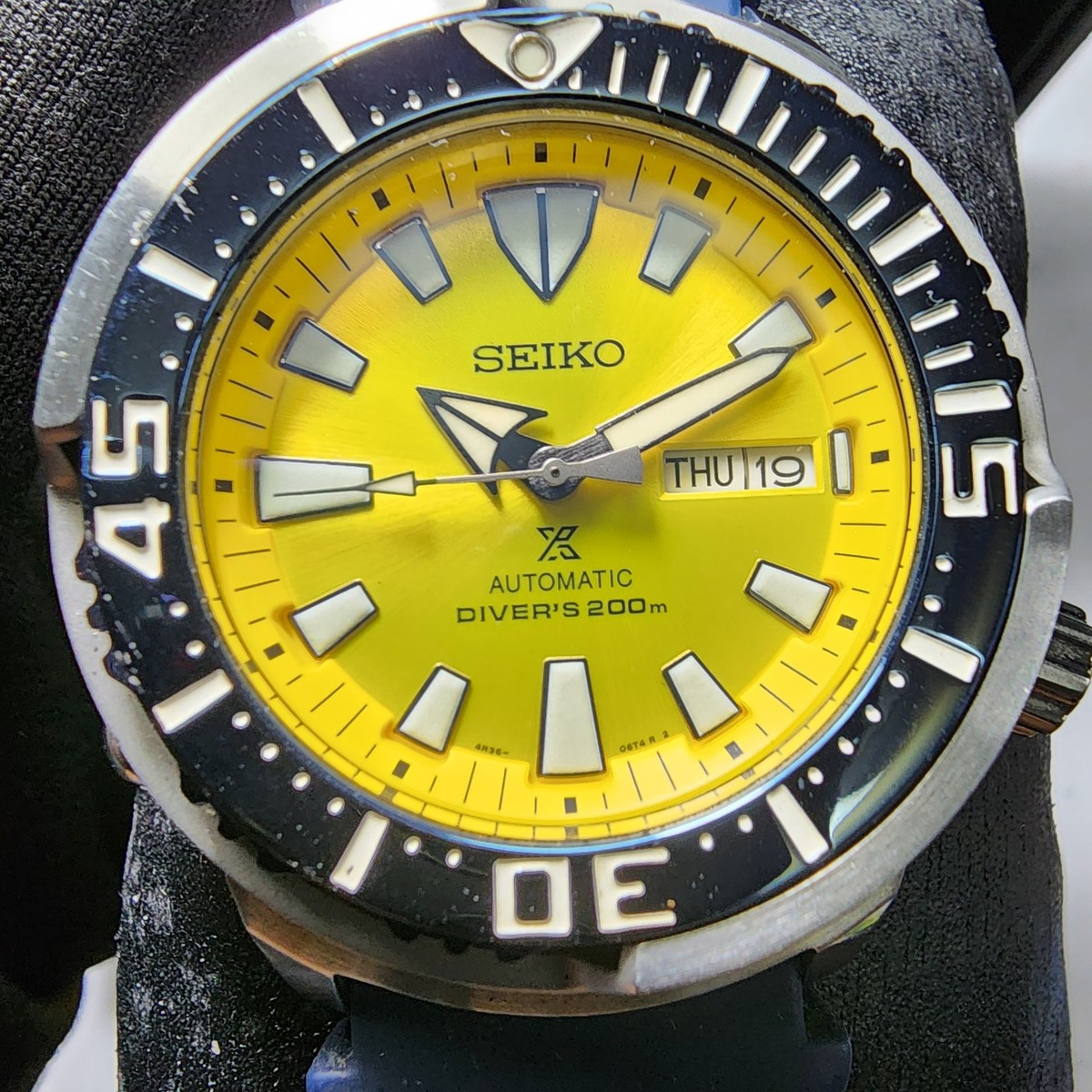 Seiko Tuna Srpd15k1 Review Seiko SRPD15 Baby Tuna Yellow Dial