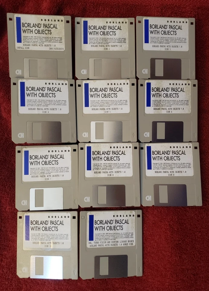 Borland Pascal With Objects 7.0 & Programing Guide Book with Disk - Image 2 of 4