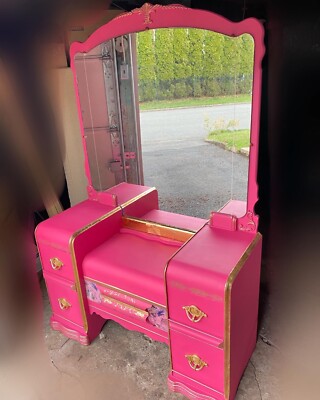 Beautiful, Recently refinished, Hot Pink Vanity | eBay Beautiful, Recently refinished, Hot Pink Vanity | eBay