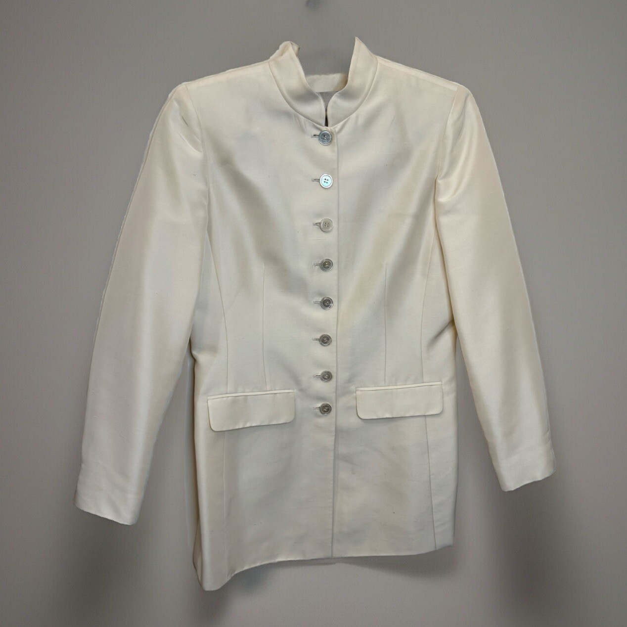 Liz Claiborne Cream Silk Blazer Size 10 with Mandarin Collar