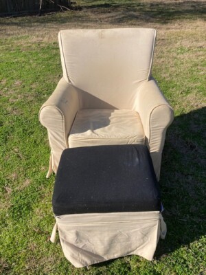 Nursery Glider with Ottoman