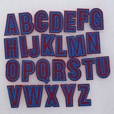 WÄHLEN SIE 2 BUCHSTABEN Motive zum Aufbügeln oder Aufnähen 35 mm rot und blau genäht Name Sport Team 178D