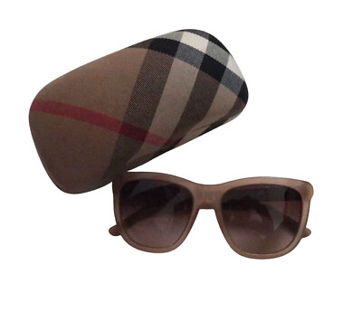 BURBERRY Sunglasses #B 4130 w Nova check case