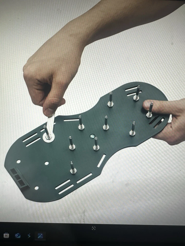 Zapatos aireador de césped zapatos con púas para el cuidado del césped herramienta de jardinería de césped de alta resistencia Foto 3 de 4