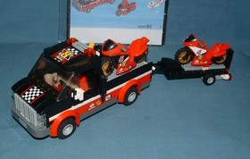 TOWN: CITY, RACING BIKE TRANSPORTER SET 60084 - LEGO - 2015 - USED
