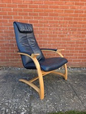 Navy Leather High-Back Lounge Chair - Ergonomic Bentwood Cantilever Armchair