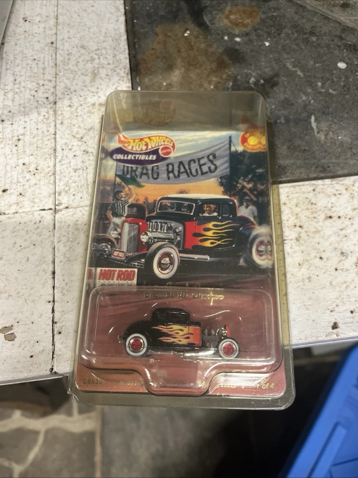 1999 Hot Wheels Hot Rod Magazine Decades of Hot Rods '32 Ford - Image 4 of 4