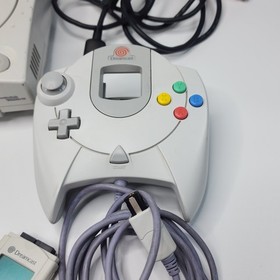 Sega Dreamcast HKT-3020, Tested & Working w/ Controller and VMU Read AS IS