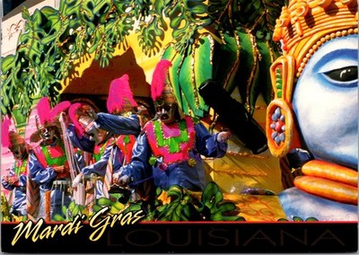 New Orleans Louisiana Mardi Gras Parade Float Continental Postcard B049