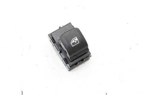 BMW 5 G30 Schalter für Fensterheber hinten rechts 9327031 2.00 28134978