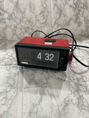 Seiko DP690T Flip Clock Alarm Red Body Vintage 1970s Rare From Japan [Working]