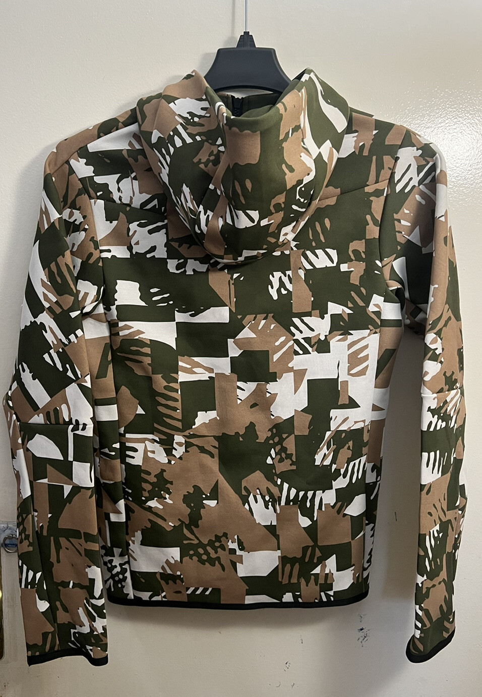 nike tech fleece camo hoodie green