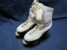Roller Derby VTG White Roller Skates Women's Size 5