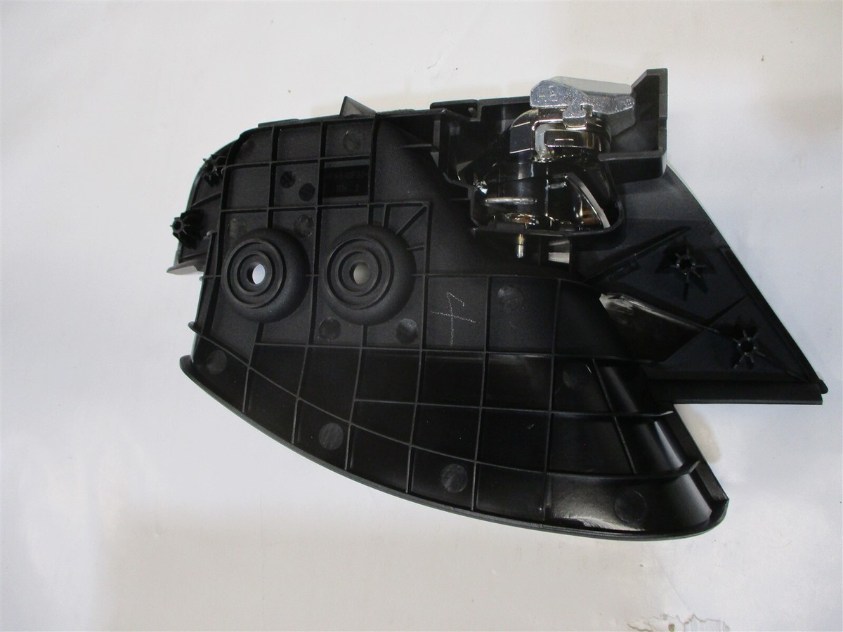 4053966C92 NEW INTERNATIONAL RH PASSENGER INSIDE DOOR HANDLE