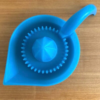 Alessi x Enzo Mari Titanic juicer Citrus Squeezer 2000 Made in