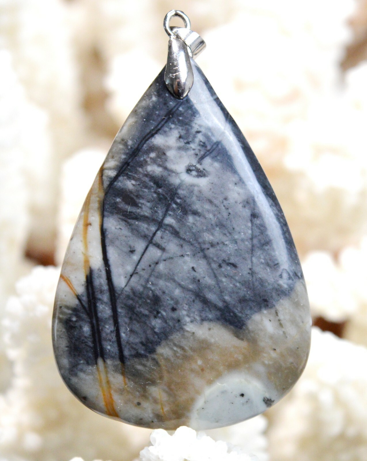 Pendentif cabochon Jaspe Picasso de 60 carats en pierre naturelle des USA