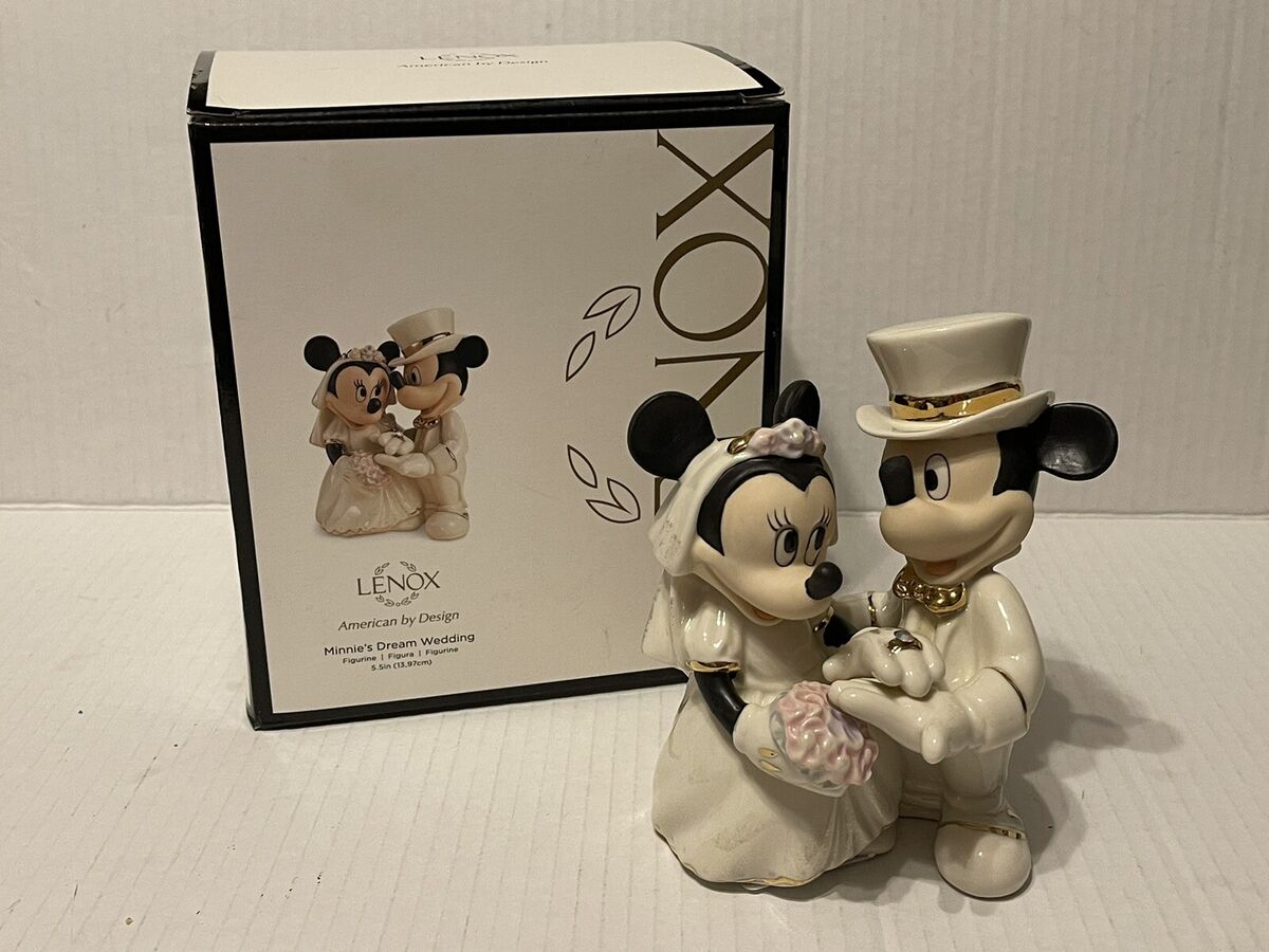 Lenox Disney Minnie's Dream Wedding Mickey Mouse Cake Topper Lenox Disney Minnie's Dream Wedding Mickey Mouse Cake Topper