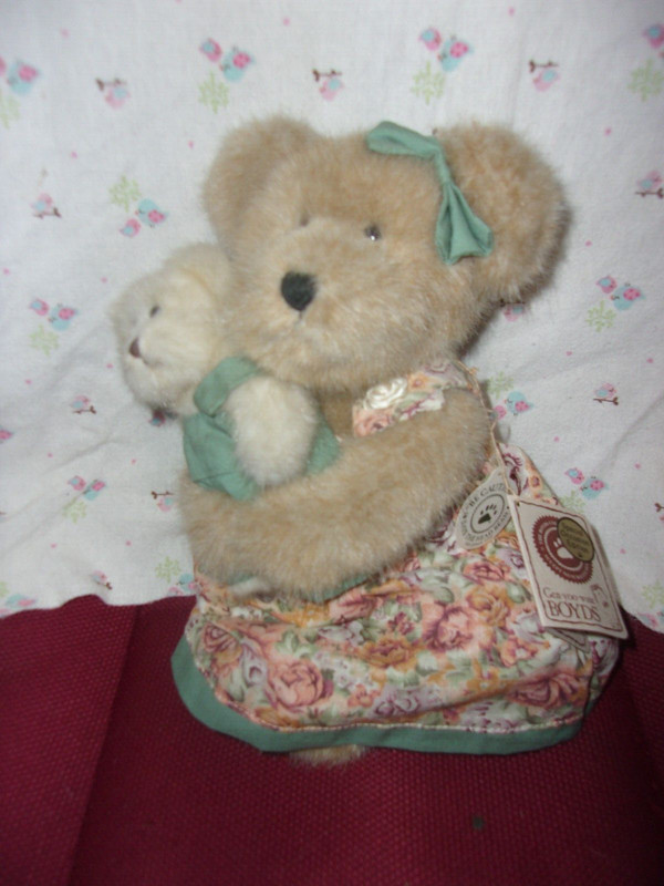 Boyds Bears, Momma Macbearsley & Baby w/tags