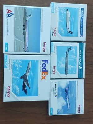 diecast scalemodel aiprlanes, 1:500 scale T-Tails!