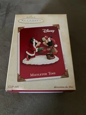 MIB 2004 Hallmark Keepsake Ornament Disney 'Mistletoe Time'