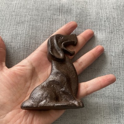 Gusseisen sitzender Hund Flaschenöffner Geschenk, Andenken, Neuheit, Küchenutensil 
