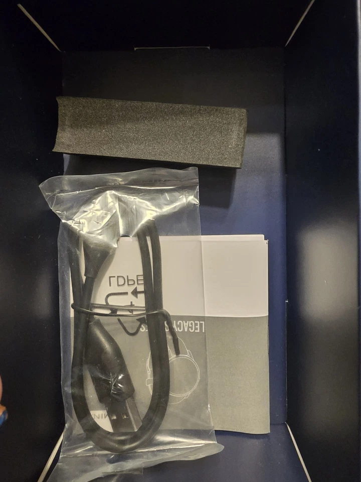 Reloj inteligente Garmin Captain MARVEL edición especial Foto 3 de 3