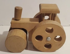 VINTAGE CREATIVE PLAYTHINGS FINLAND WOOD CONSTRUCTION VEHICLE TRUCK STEAM ROLLER