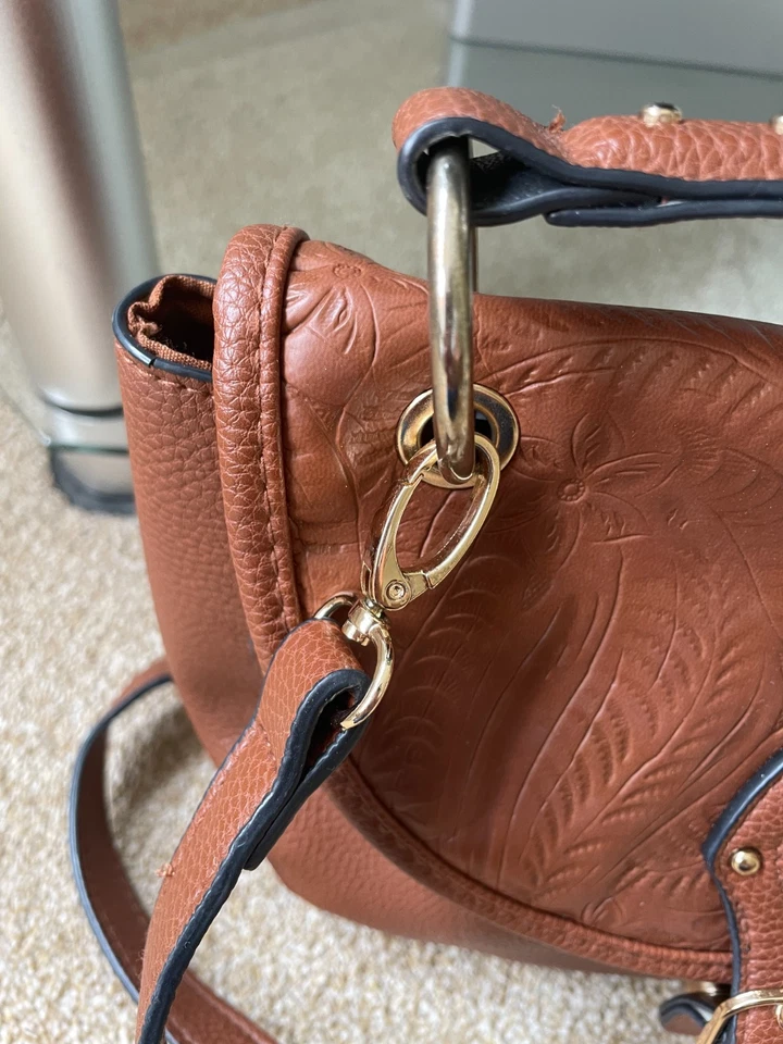 NEW LOOK Brown Faux Leather Hobo Handbag Crossbody Bag Studded Handle -Brand New - Image 3 of 4