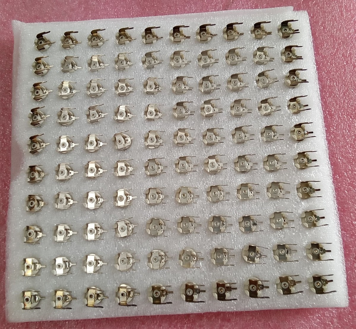 Lot De 100 Condensateurs Variables Tusonix 15-60pF 350V - Référence 538-006F15-60, Neuf