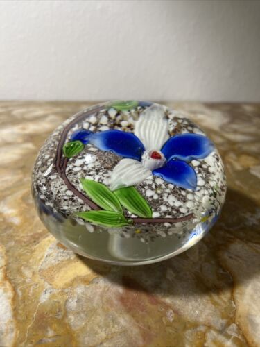 Vintage Art Glass Large Paperweight - Picture 3 of 3