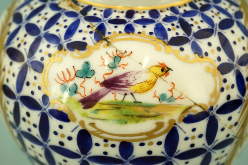 Chantilly France Rococo Porcelain Potiche Vase with bird decoration 1700 18th - Picture 20 of 24