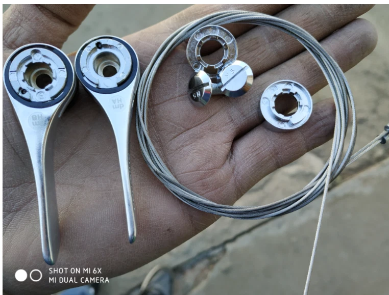 Palancas de cambio de marchas Shimano SL-R400 tubo descendente 8 velocidades para bicicleta plegable  Foto 4 de 4