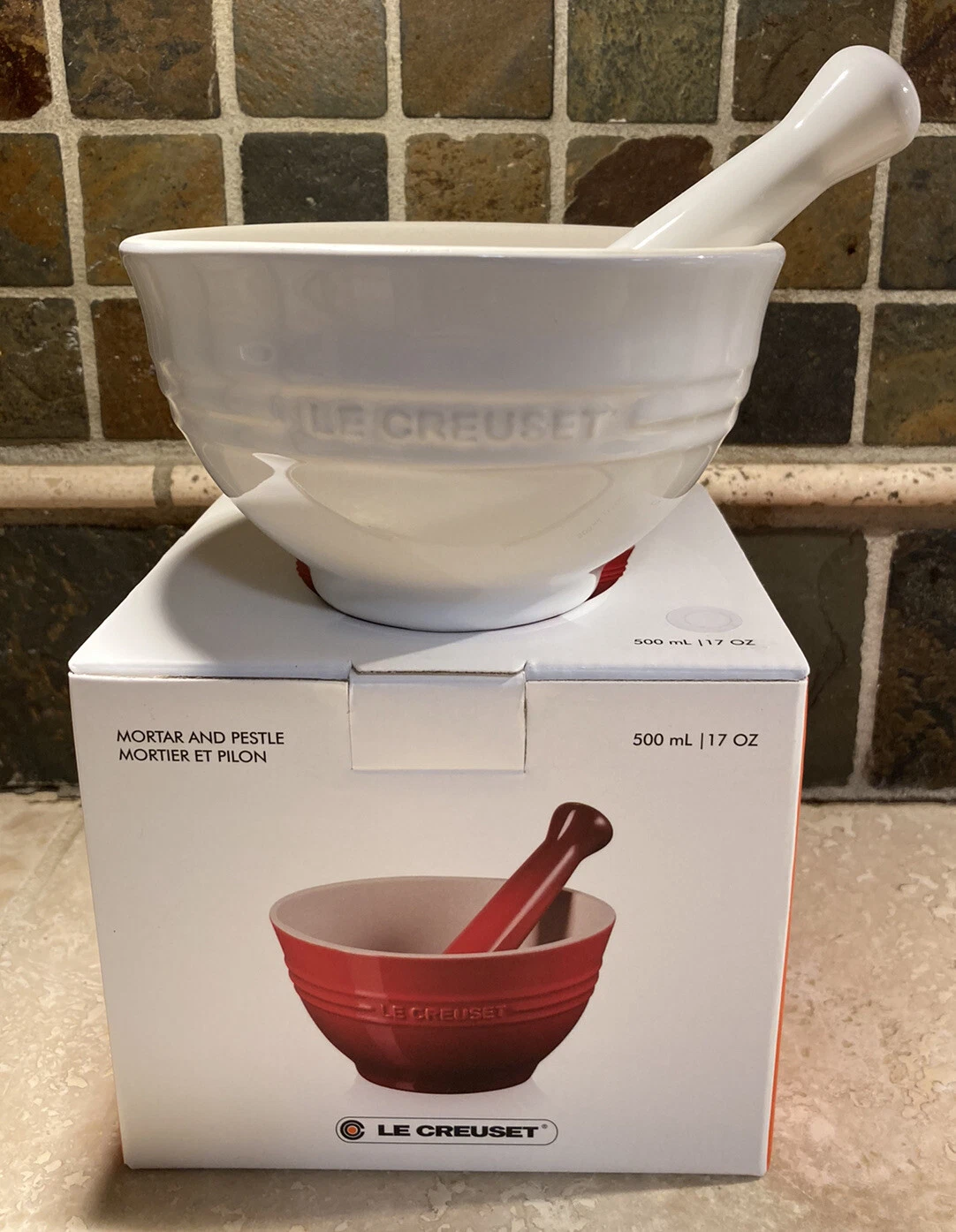 "White" 17 Oz Mortar & Pestle LE CREUSET Stoneware NWT
Opens in a new window or tab