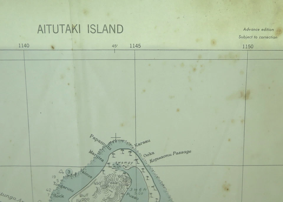 Raro mapa náutico y terrestre muy grande de la Segunda Guerra Mundial de Aitutaki, Islas Cook, Pacífico. Foto 3 de 4