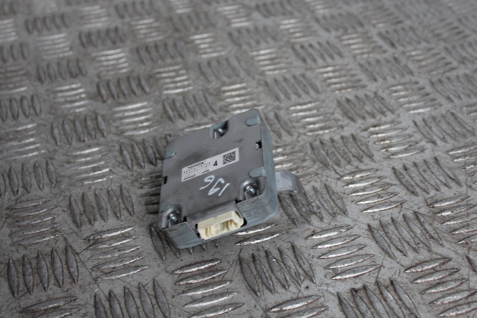 LEXUS UX UX300e Toyota HYbrid AA1, AH1, MA1 Control Module 8657276130 (N196) - Image 4 of 4