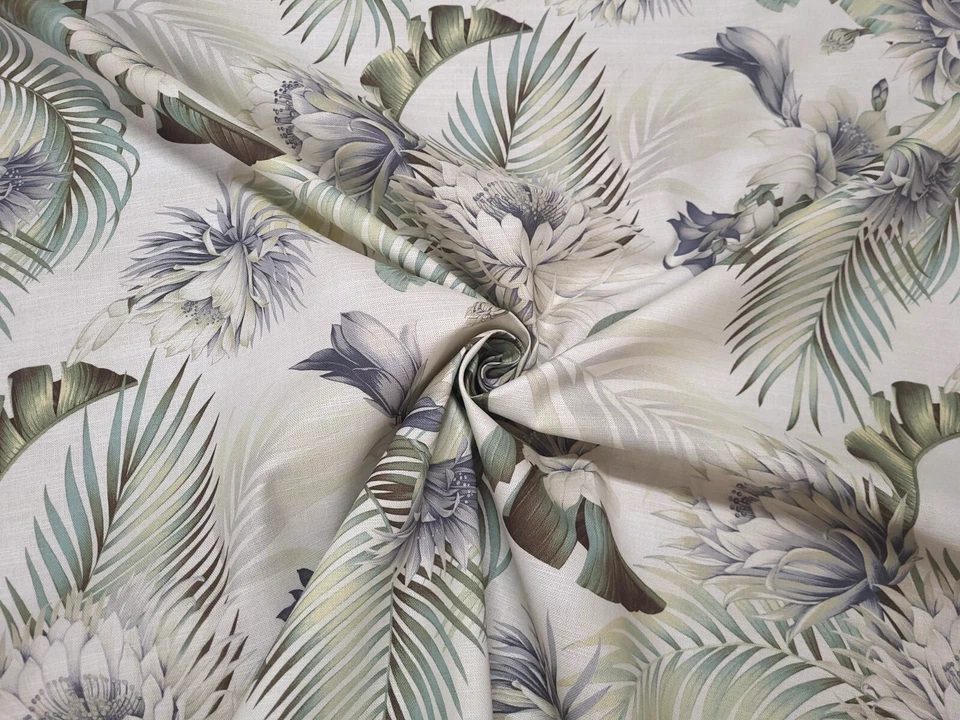 Tommy Bahama HARBOR ISLAND 白色烟棉米色热带织物 Uph 布料 — 第 4/4 张图片