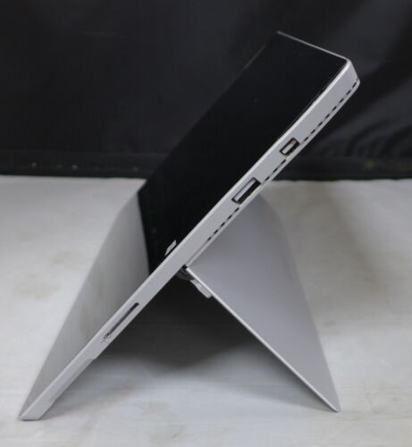Microsoft Surface Pro 3, 13",Silver, Win 10 pro, i7, 8GB, 256GB- Has red lock - Picture 10 of 15