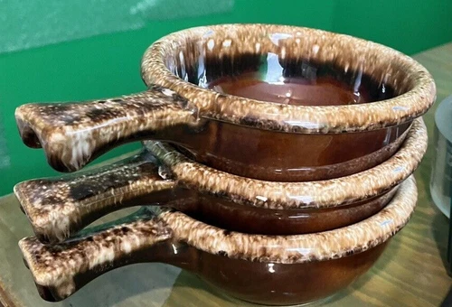 VTG Hull drip glazed handled soup bowls set of 3