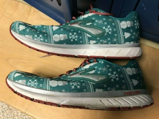 brooks revel 3 christmas mens