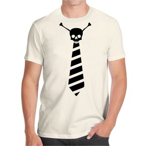 maglietta con cravatta