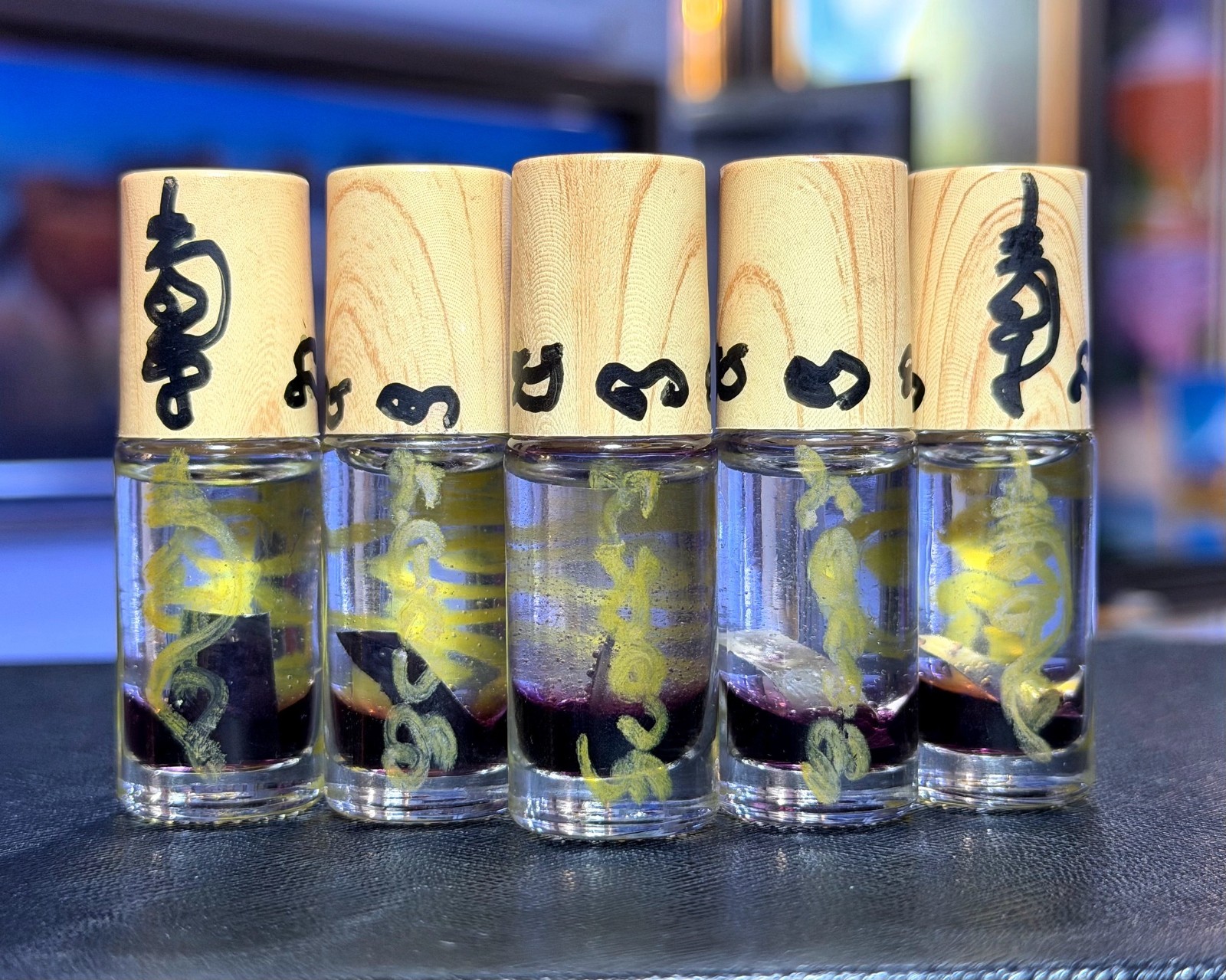 Hauntheart Amethyst Phrai Lhong Oil Powerful Love & Enchantment Magic Arjarn O