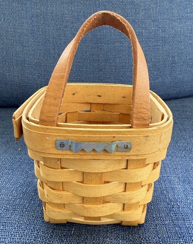 Vintage 2000 Longaberger Korb klein hängend für Schlüssel etc. 4X4X3.75 Ledergriff - Bild 2 von 4