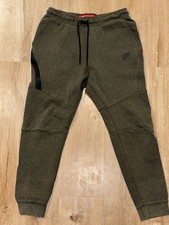 Nike Tech Fleece Men's Jogger Size M - Green Sweatpants