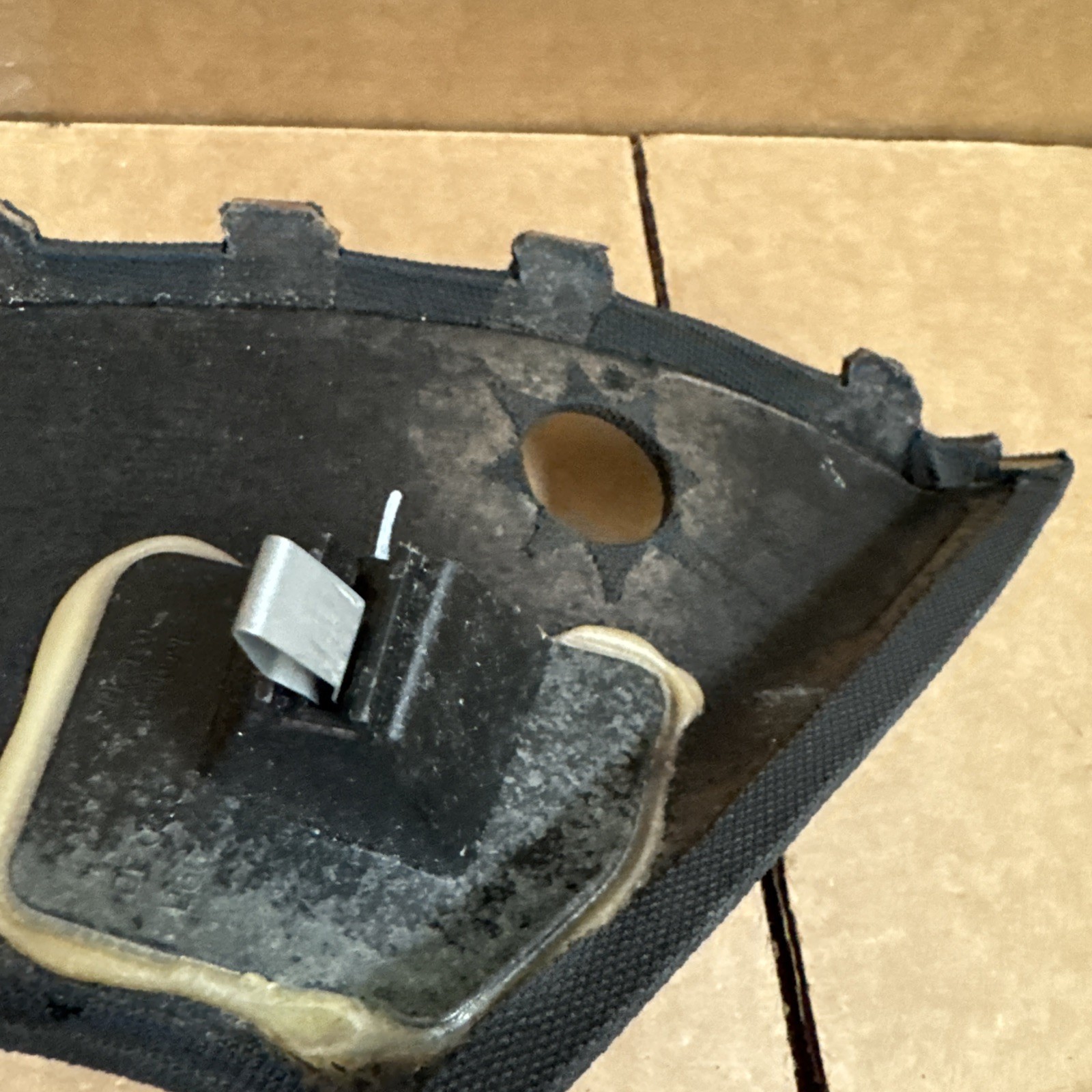 2008 2011 2012 20142015 AUDI R8 REAR LEFT Upper C Pillar TRIM Panel Cover 20202